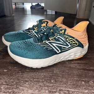 SZ 8 Fresh Foam New Balance